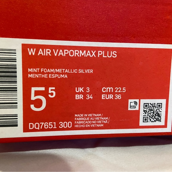 Nike Air VaporMax Plus - Picture 7 of 8